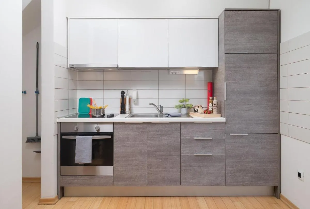 Sunny Resort Apartment 1221 돈제페트레케인