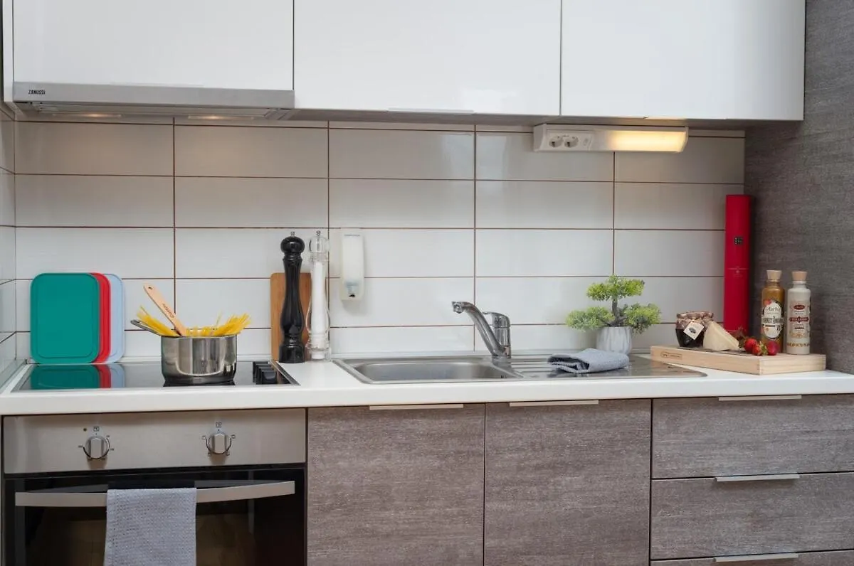 Sunny Resort Apartment 1221 돈제페트레케인