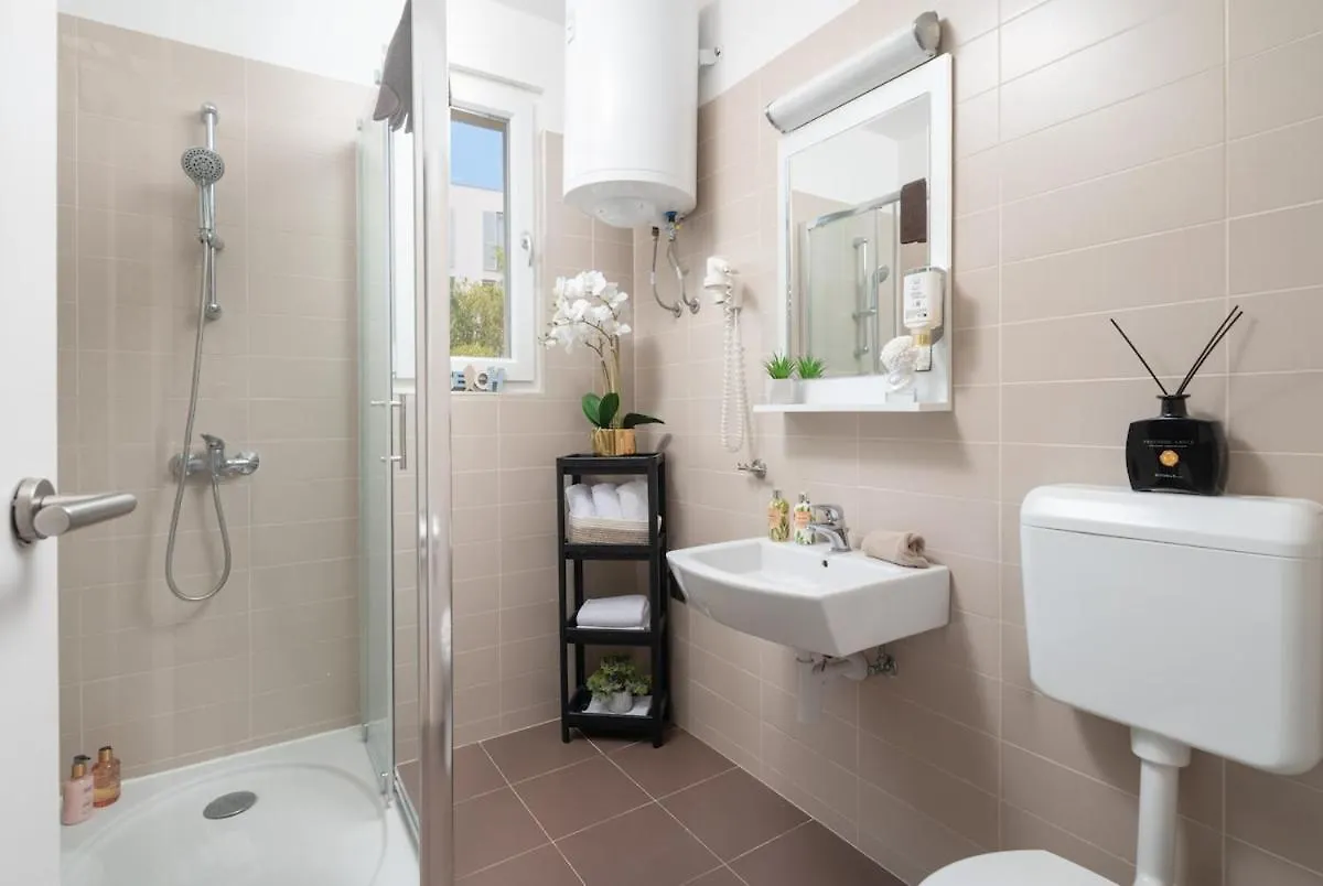 Sunny Resort Apartment 1221 돈제페트레케인 0*,